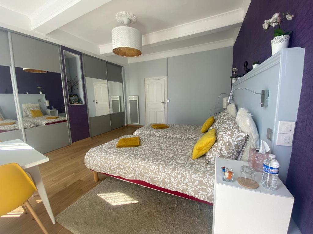 Chambre Privee Au Calme Excellente Prestation กัสเตลโนดารี ภายนอก รูปภาพ